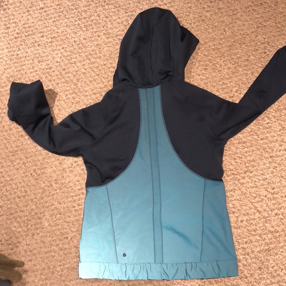 jacket - Picture 2 of 2